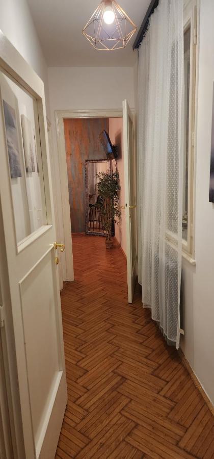 Red Clay Hilandarska Apartment Beograd Bagian luar foto